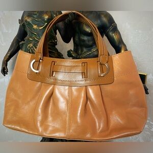 Vintage Hilfiger camel leather purse